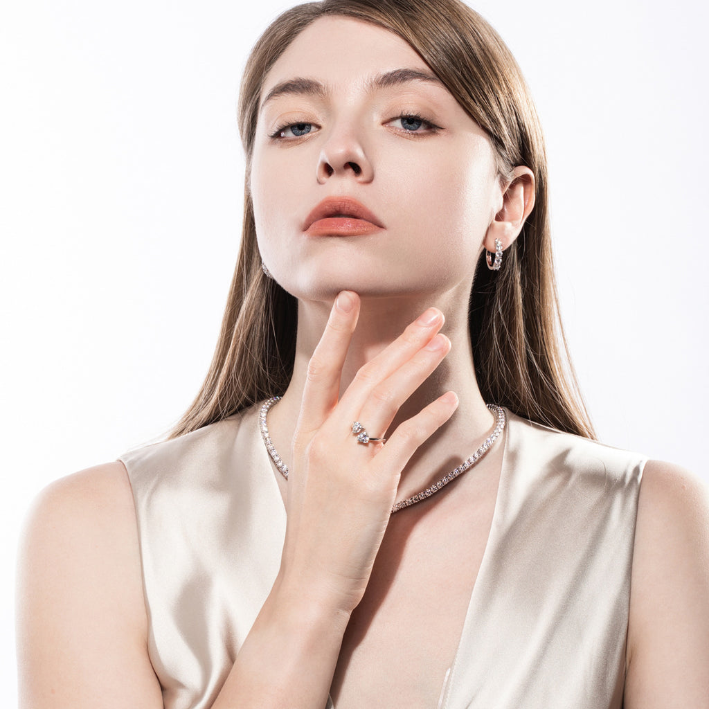 NHẪN HEART DUO MOISSANITE – ĐƯỢC CHẾ TẠO BẠC STERLING VỚI ETERNAGOLD™