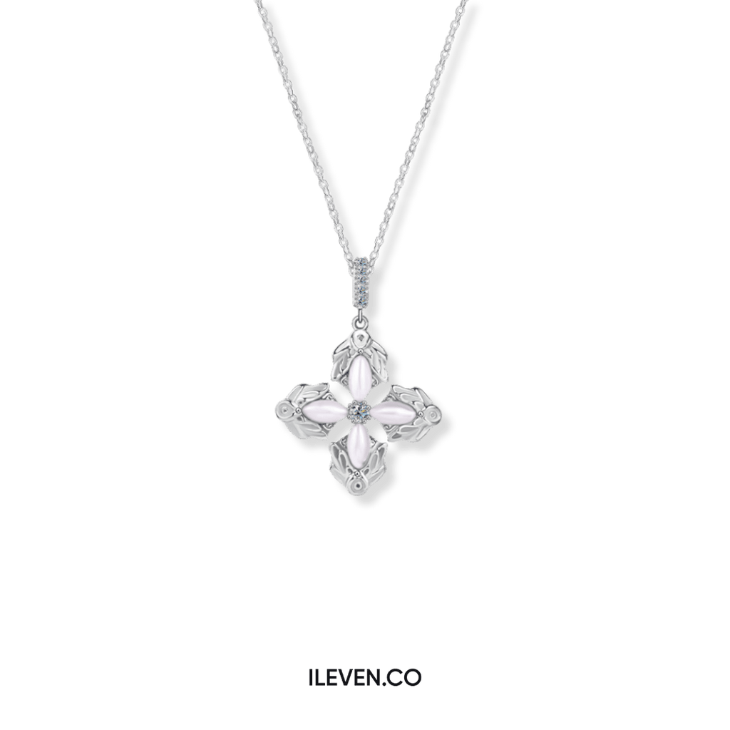 Dây chuyền hoa năm cánh – chế tác bằng bạc sterling với Triple Shield™