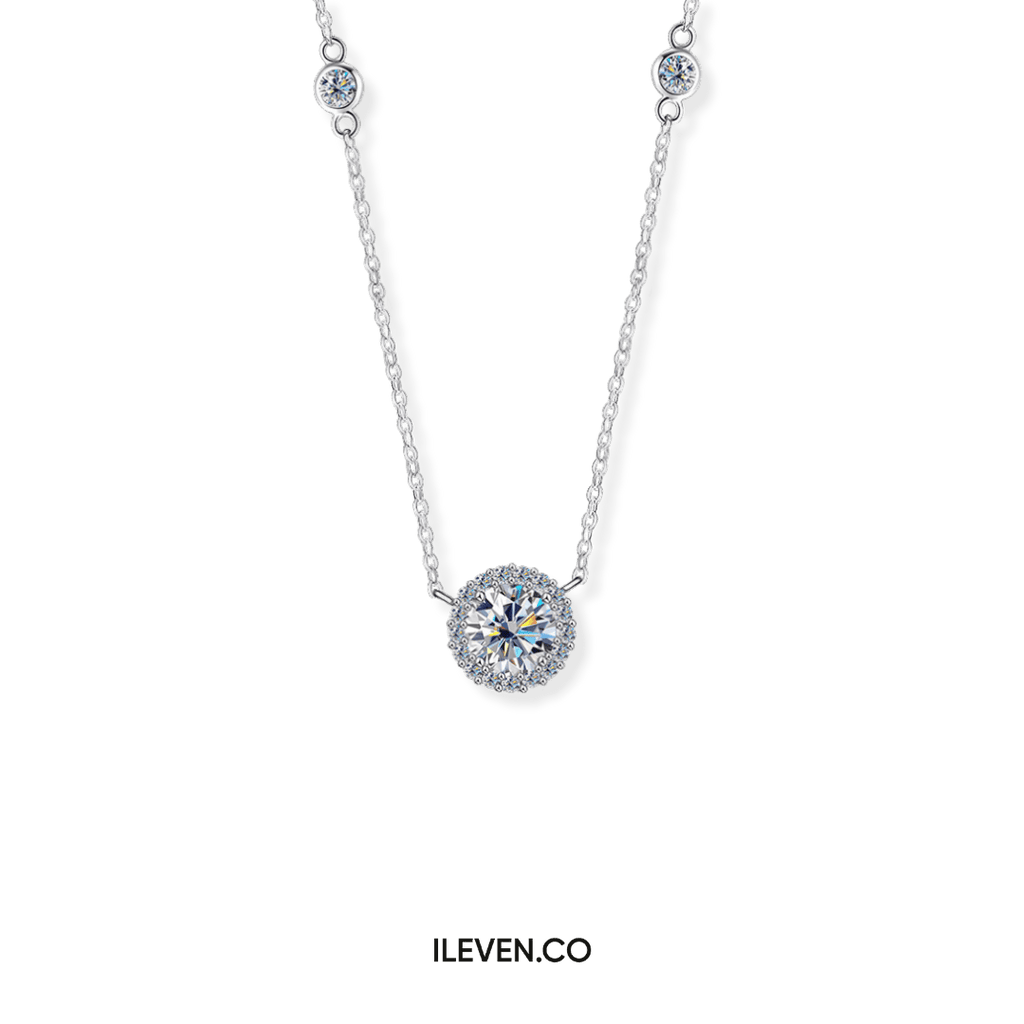 VÒNG CỔ HÒA QUANG RỰC RỠ – ĐƯỢC CHẾ TẠO BẠC STERLING VỚI TRIPLESHIELD™