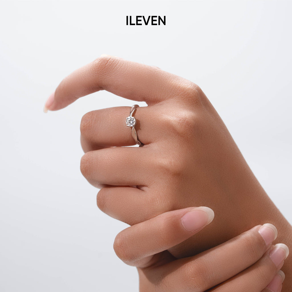 LUNA WAVE RING – CRAFTED IN STERLING SILVER
