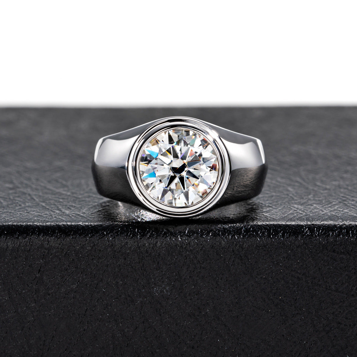 NHẪN AURORA SOLITAIRE – ĐƯỢC CHẾ TẠO BẠC STERLING VỚI ETERNAGOLD™