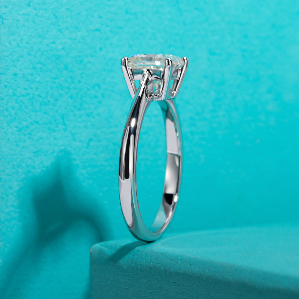 NHẪN SOLITAIRE CẮT CÔNG CHÚA – ĐƯỢC CHẾ TẠO BẠC STERLING VỚI ETERNAGOLD™