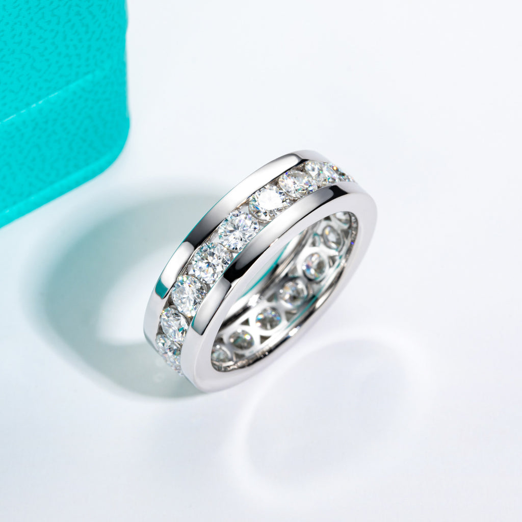 NHẪN ETERNA BAND MOISSANITE – ĐƯỢC CHẾ TẠO BẰNG BẠC STERLING VỚI ETERNAGOLD™