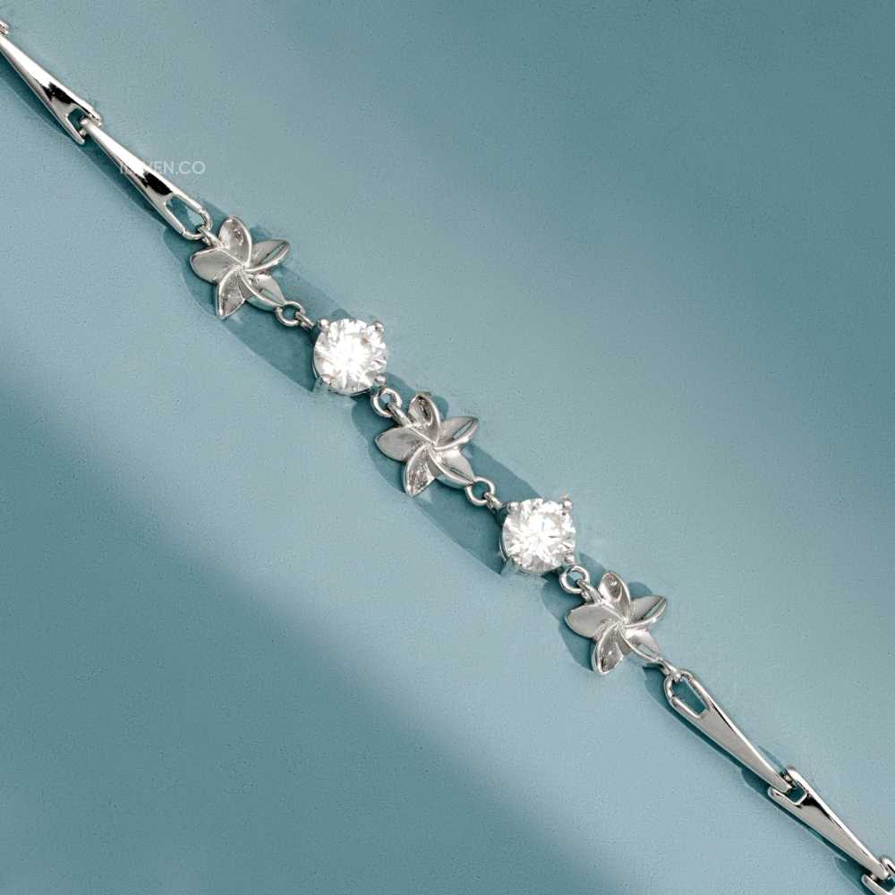 FLEUR CHAIN BRACELET –  CRAFTED IN STERLING SILVER WITH TRIPLESHIELD™