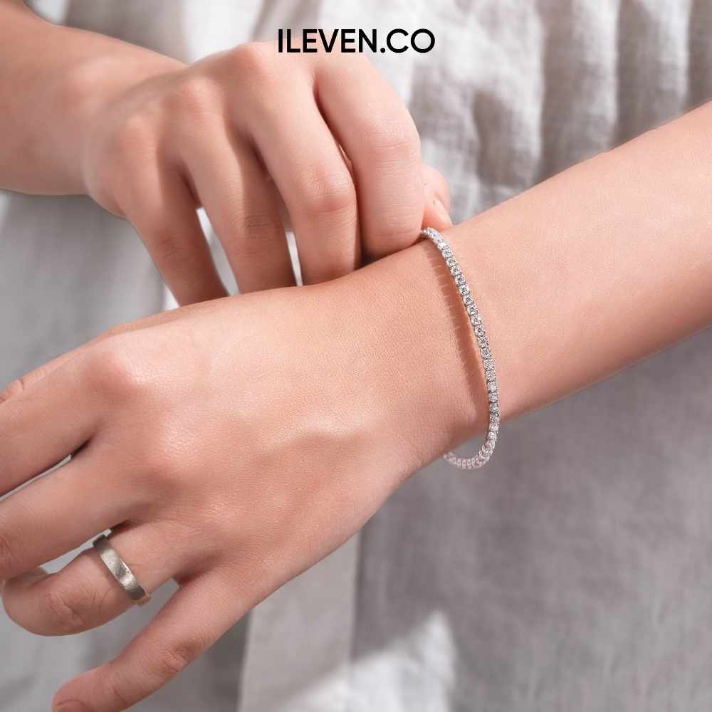 VÒNG TAY TENNIS RỰC RỠ 2,5MM – ĐƯỢC CHẾ TẠO BẰNG BẠC STERLING VỚI TRIPLESHIELD™