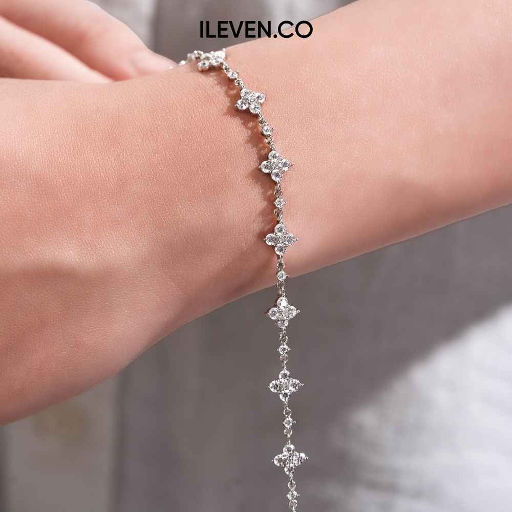 VÒNG TAY ETERNAL Clover Class – ĐƯỢC CHẾ TẠO BẰNG BẠC STERLING VỚI TRIPLESHIELD™