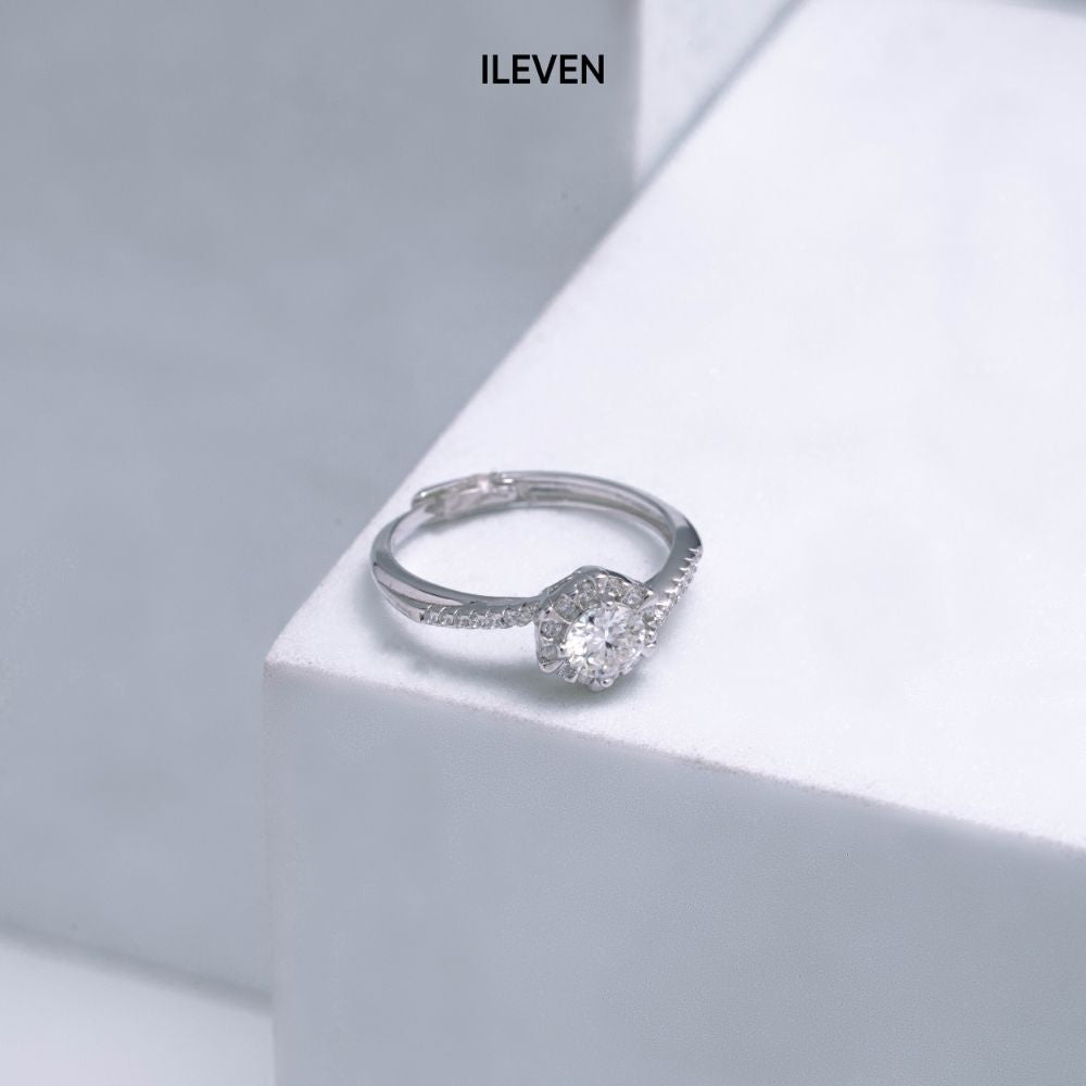 LUSTROUS HEART RING – CRAFTED IN STERLING SILVER
