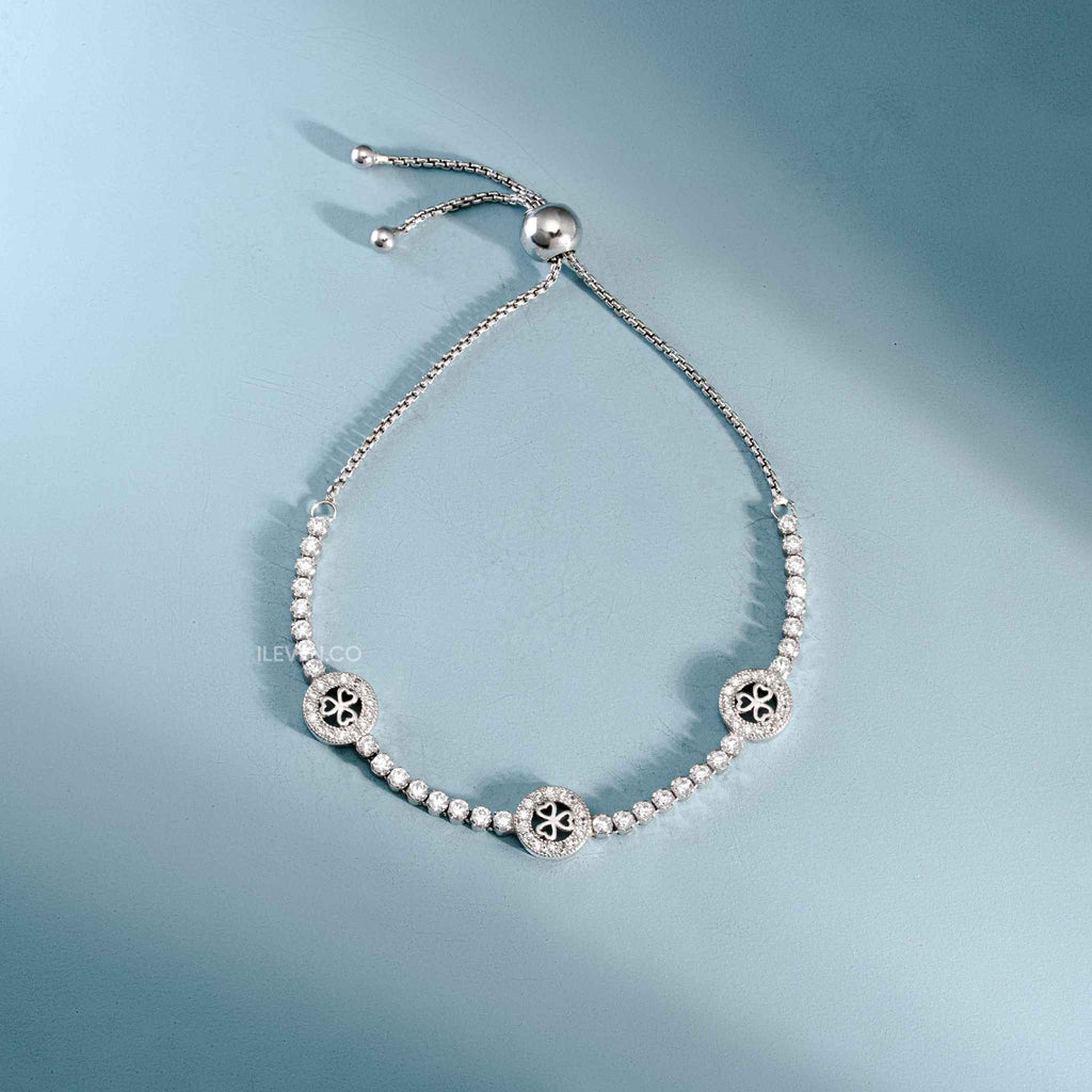 VÒNG TAY CỎ BA LÁ - ĐƯỢC CHẾ TẠO BẠC STERLING VỚI TRIPLESHIELD™