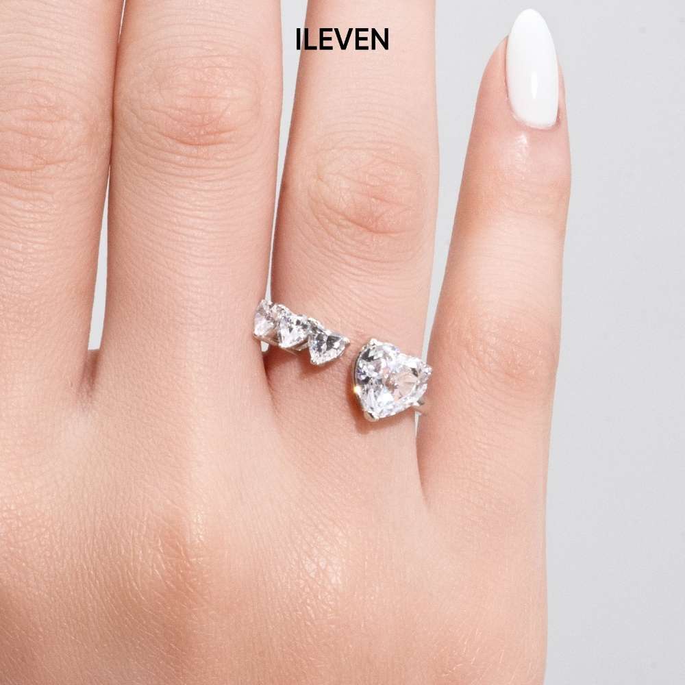 HEART TRIO RING – CRAFTED IN STERLING SILVER