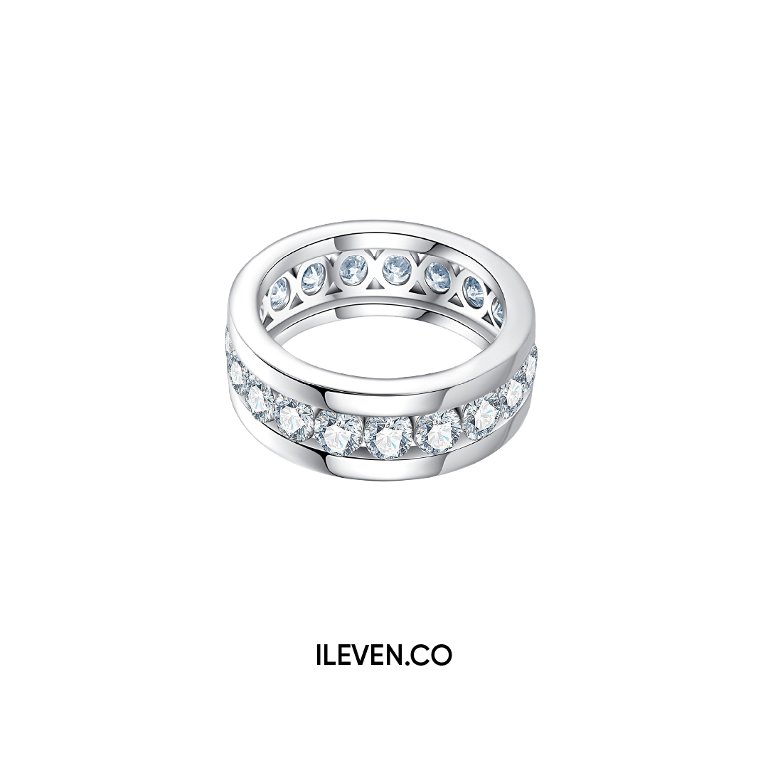 ETERNA BAND MOISSANITE RING – CRAFTED IN STERLING SILVER WITH ETERNAGOLD™