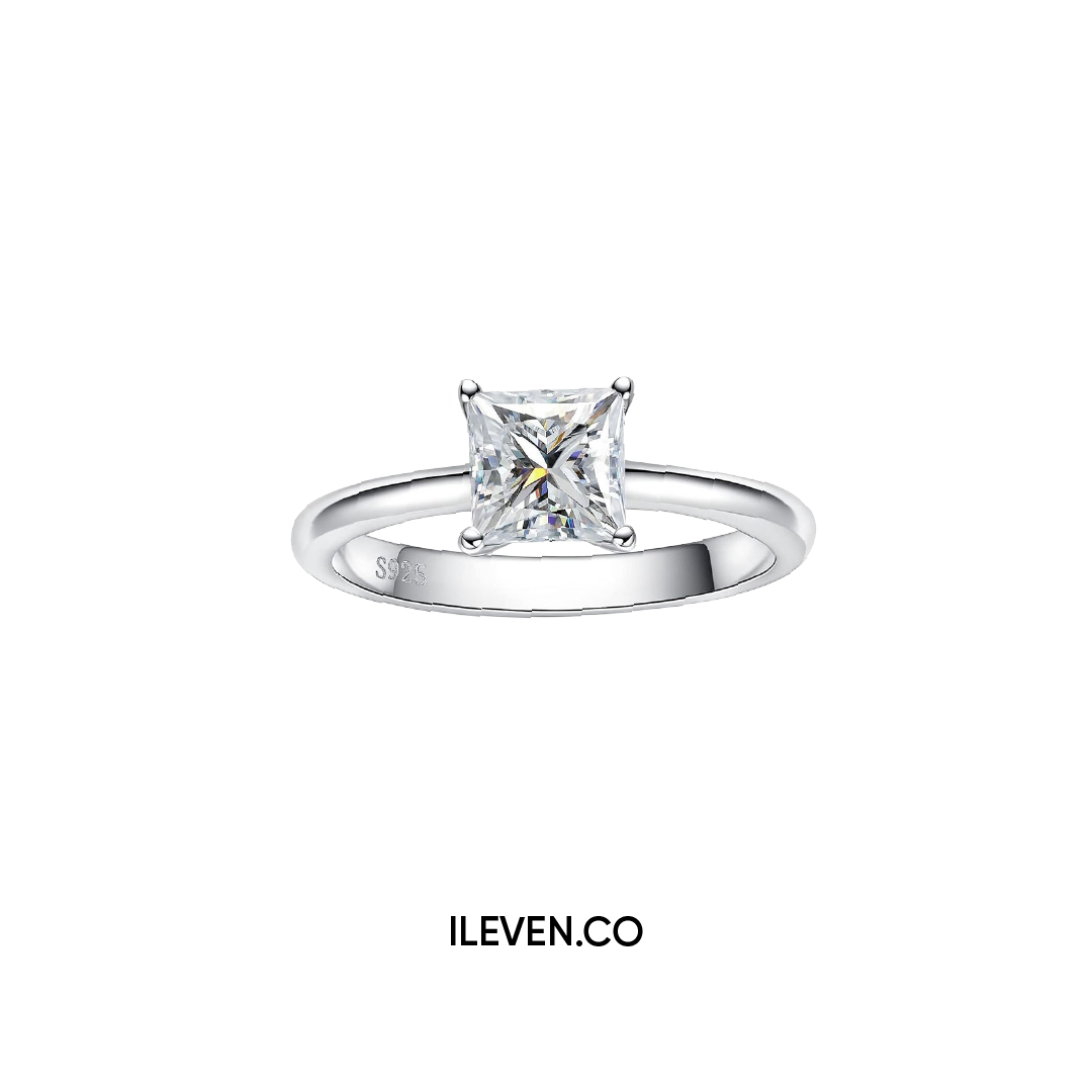 PRINCESS CUT SOLITAIRE RING – CRAFTED IN STERLING SILVER WITH ETERNAGOLD™