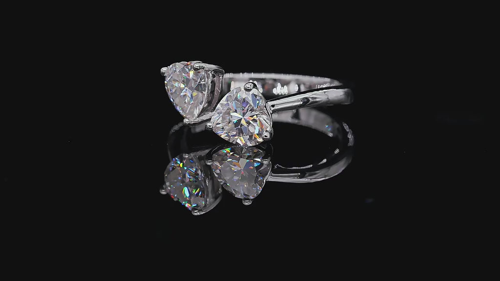 NHẪN HEART DUO MOISSANITE – ĐƯỢC CHẾ TẠO BẠC STERLING VỚI ETERNAGOLD™
